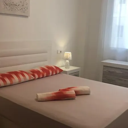 Apartment Holiday Bergantin 20 *